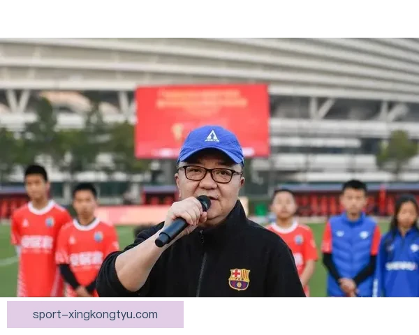 16岁邝兆镭加盟海牛签三年约